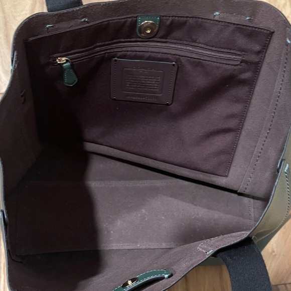 Coach Forest Green Leather Tote - Picture 6 of 6